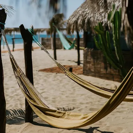 Waltako Beach Culture Canoas de Punta Sal Exterior foto