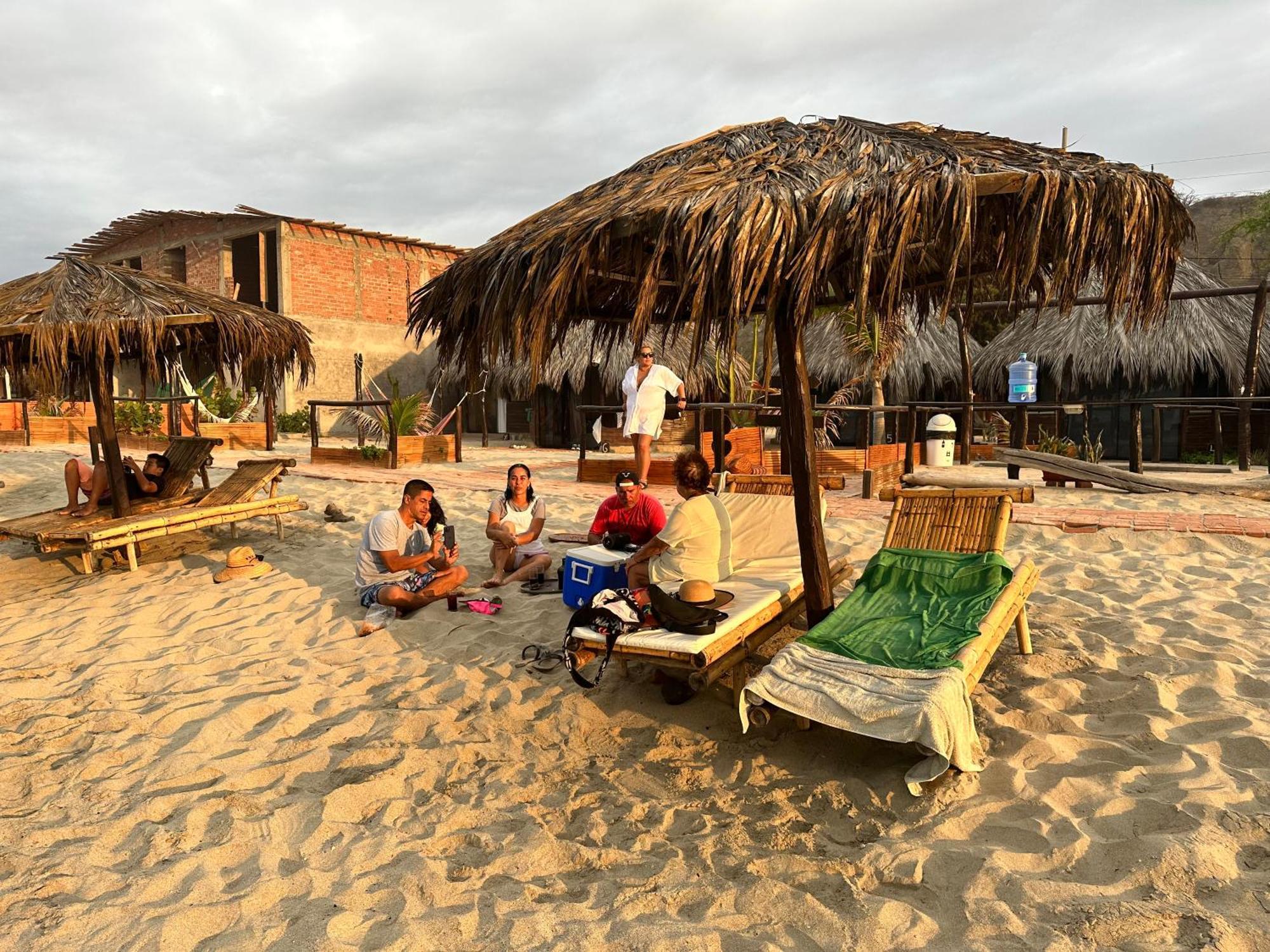 沃尔塔科海滩文化酒店（Hotel Waltako Beach Culture Canoas de Punta Sal）